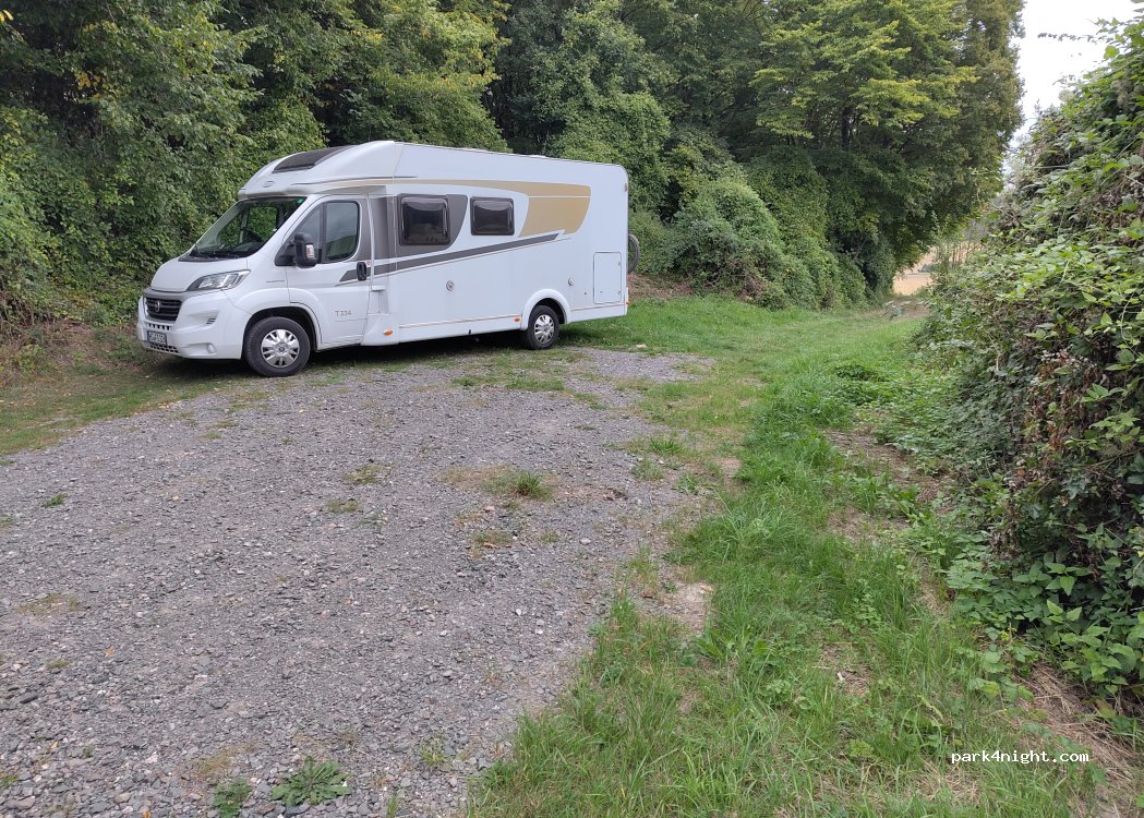 (34471) Volkmarsen - Kugelsburg — foto