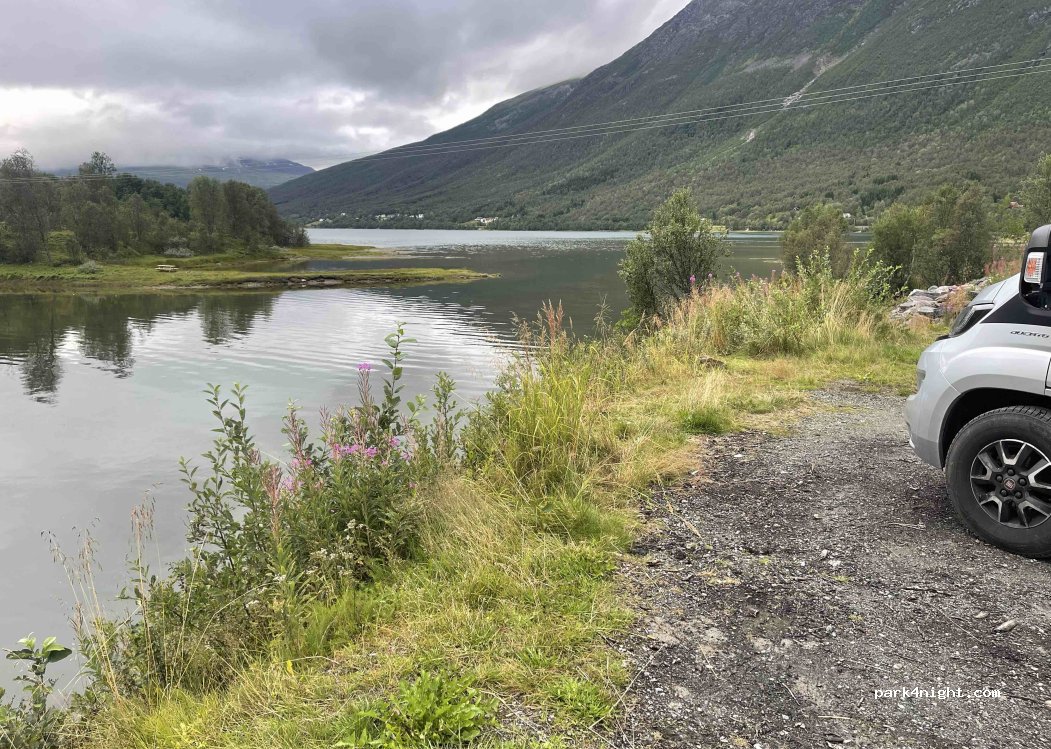 (9027) Tromsø - Andersdalvegen — foto 2