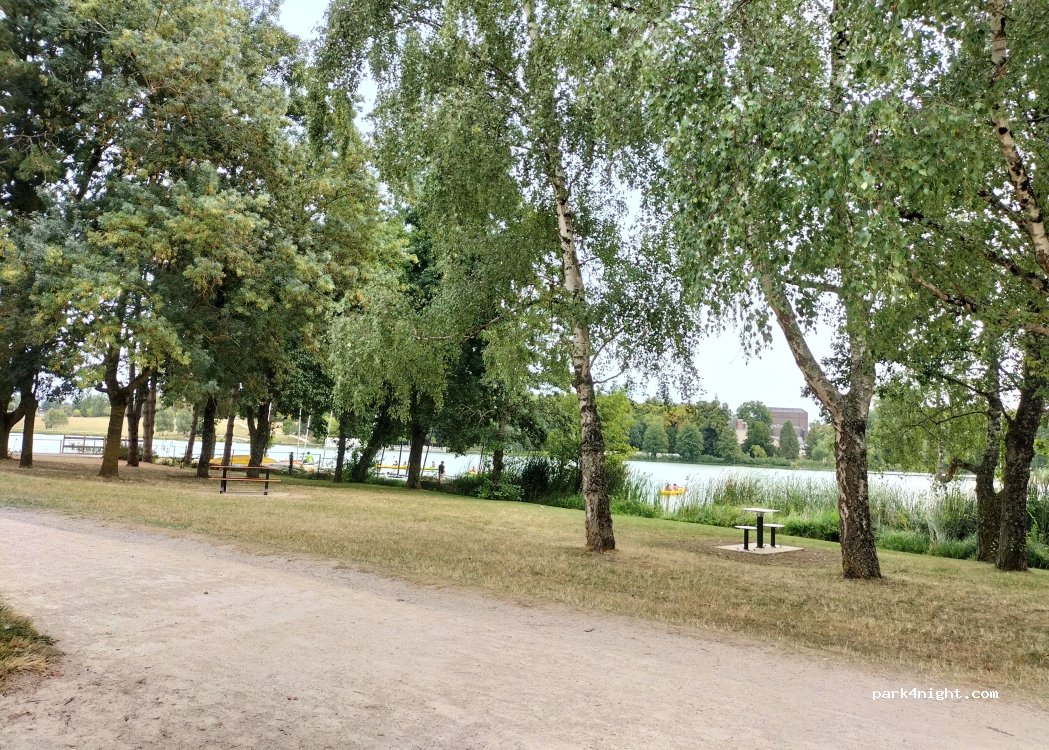 (37510) Ballan-Miré - Avenue des Mignardières — foto