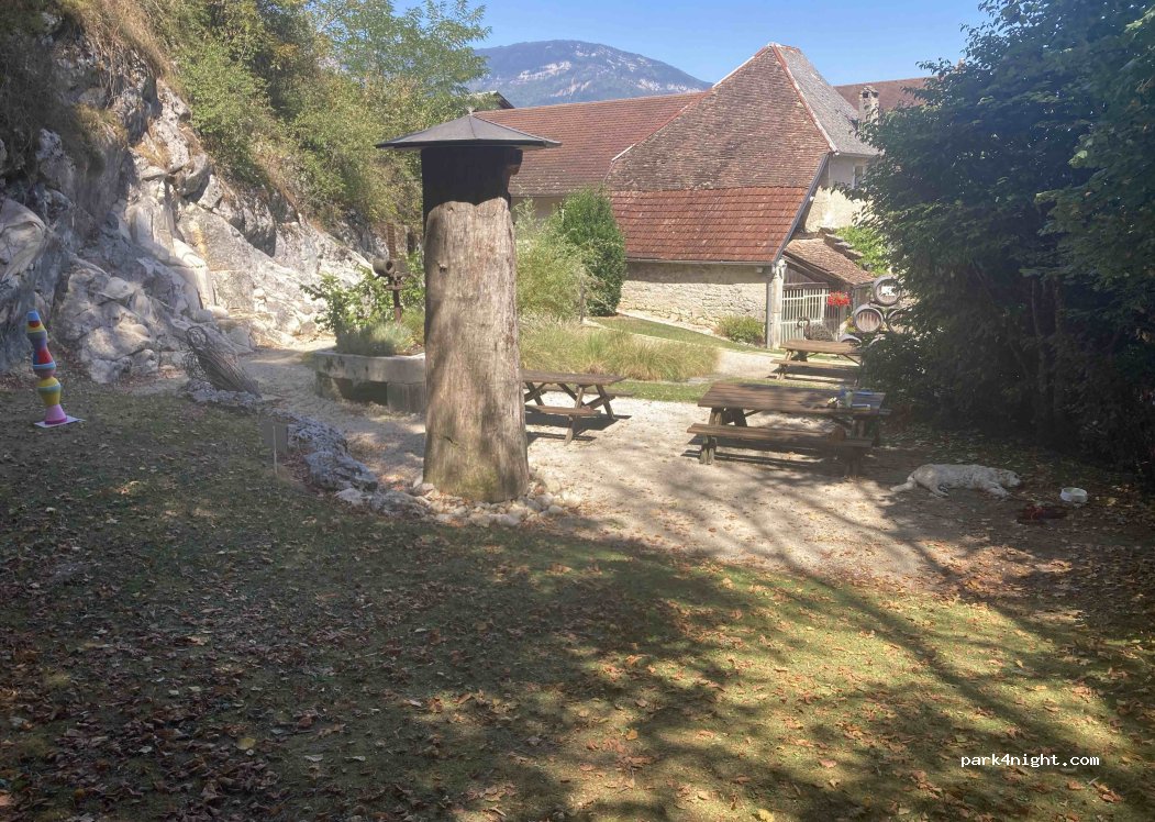 Le Caveau Bugiste — foto 2