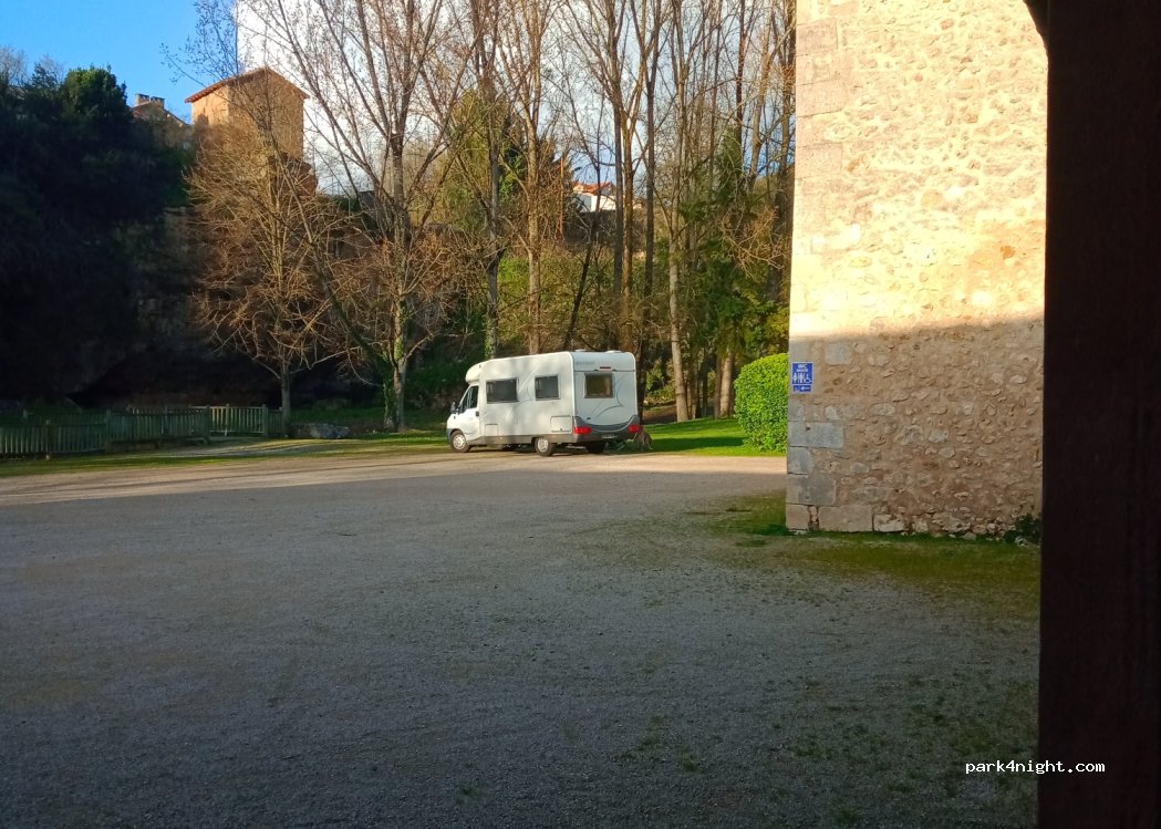 (86320) Lussac-les-Châteaux - 5 Rue du Petit Moulin — foto