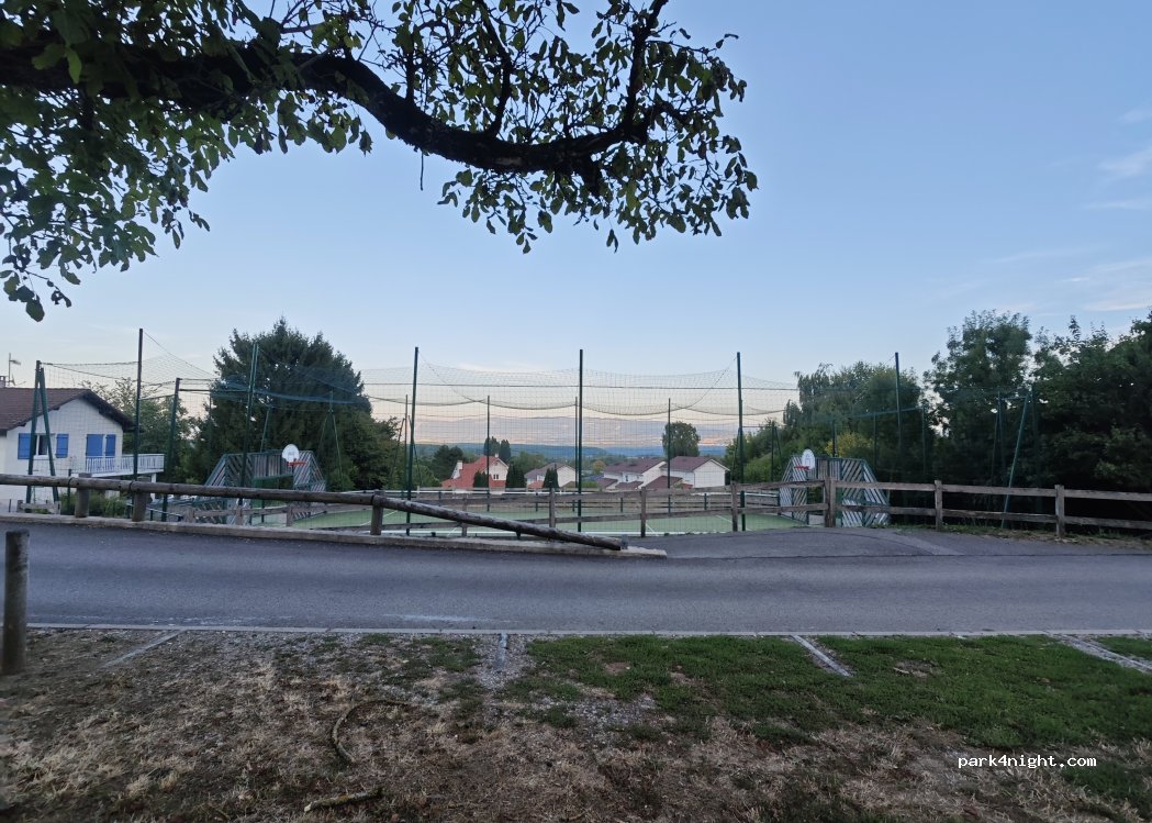 (01550) Farges - Rue Charles Jaquinod — foto 5