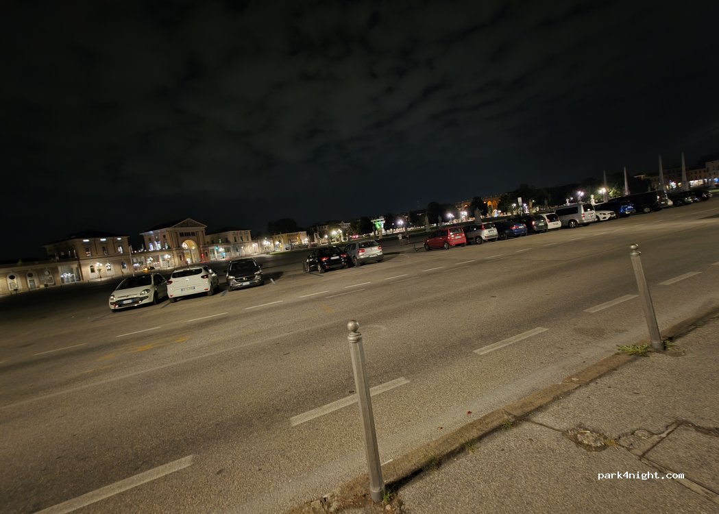 (35123) Padua - Prato della Valle — foto