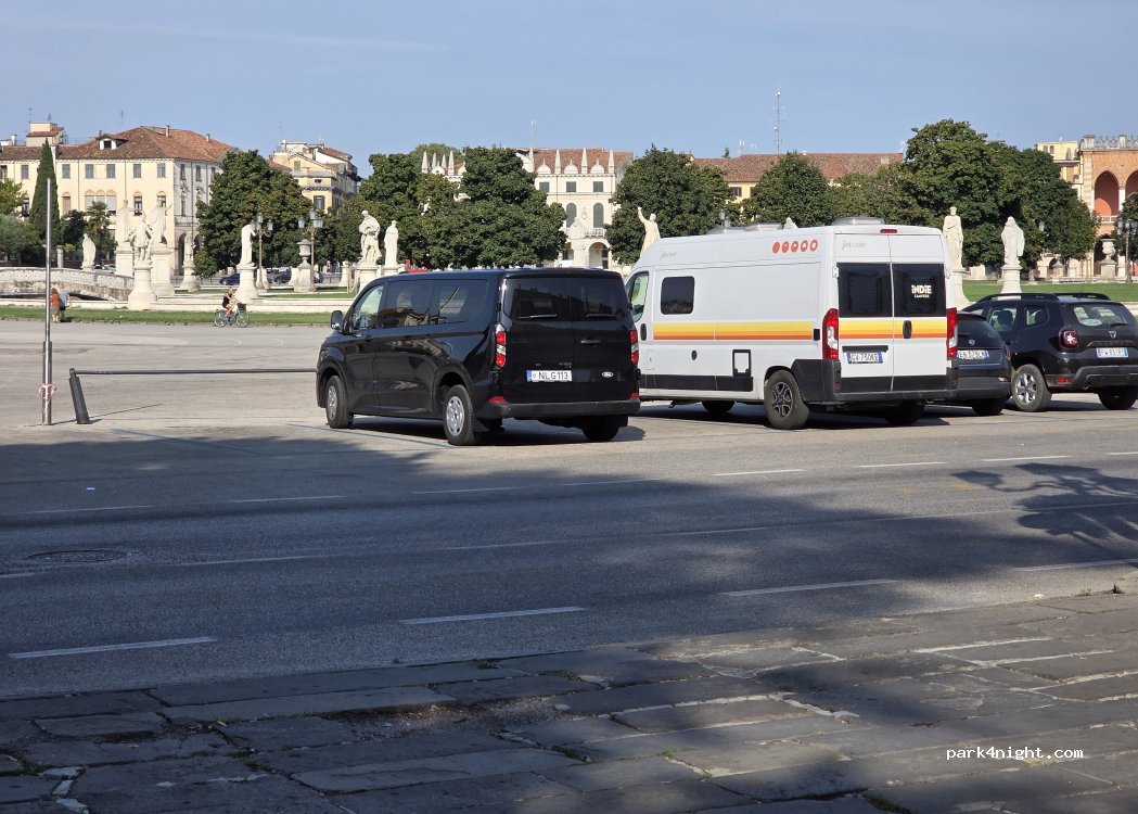 (35123) Padua - Prato della Valle — foto 3