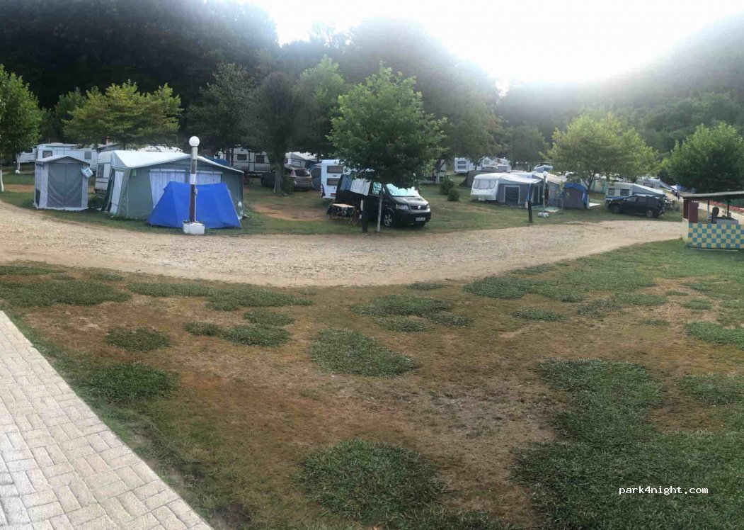 Camping La Cascada — foto 4