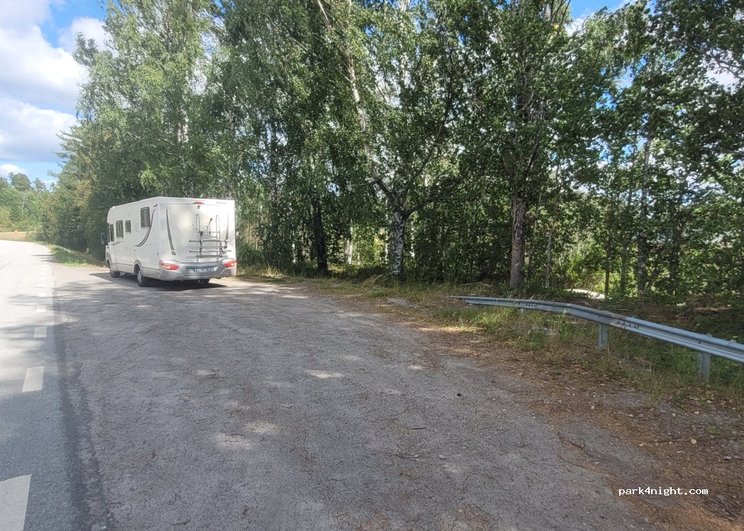 (82065) Sörforsa - Forsavägen — foto