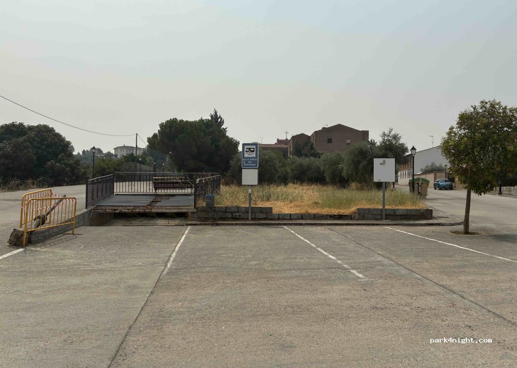 (45560) Lagartera - Cam. de la Estación, 69 — foto 3
