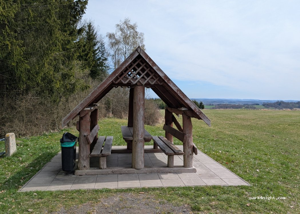 (33543) Mladý Smolivec - 177 — foto 5