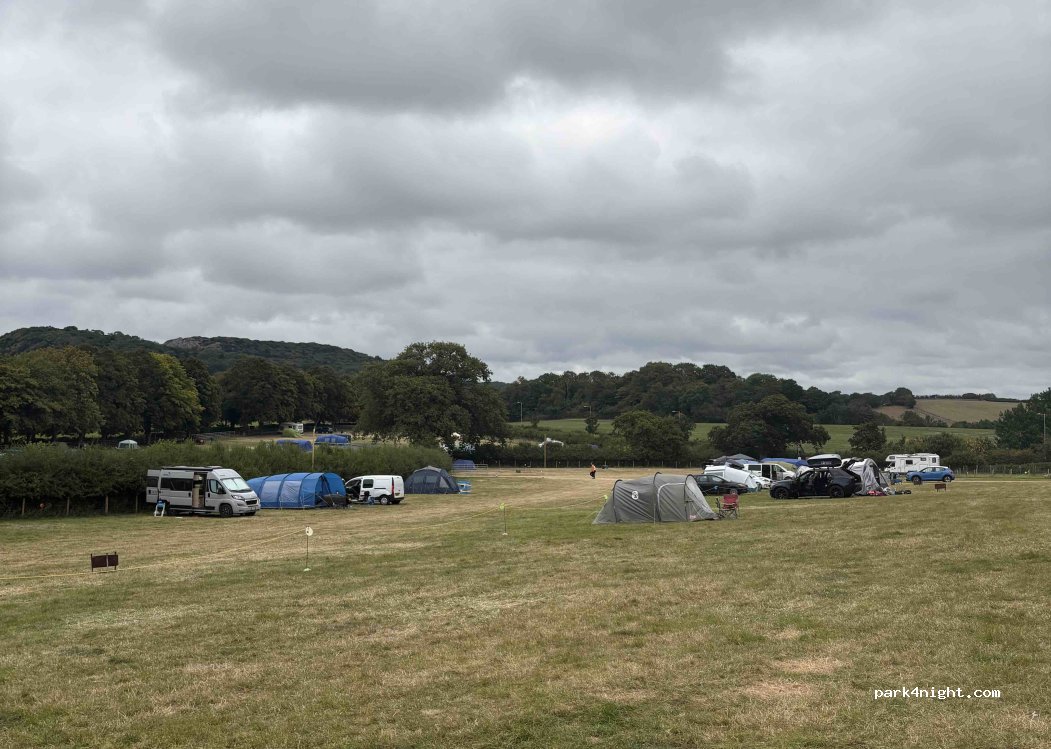 Camp Llandudno — foto 2