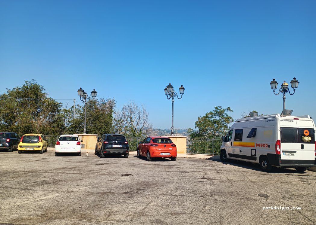 (65013) Città Sant'Angelo - Strada Circonvallazione — foto 3