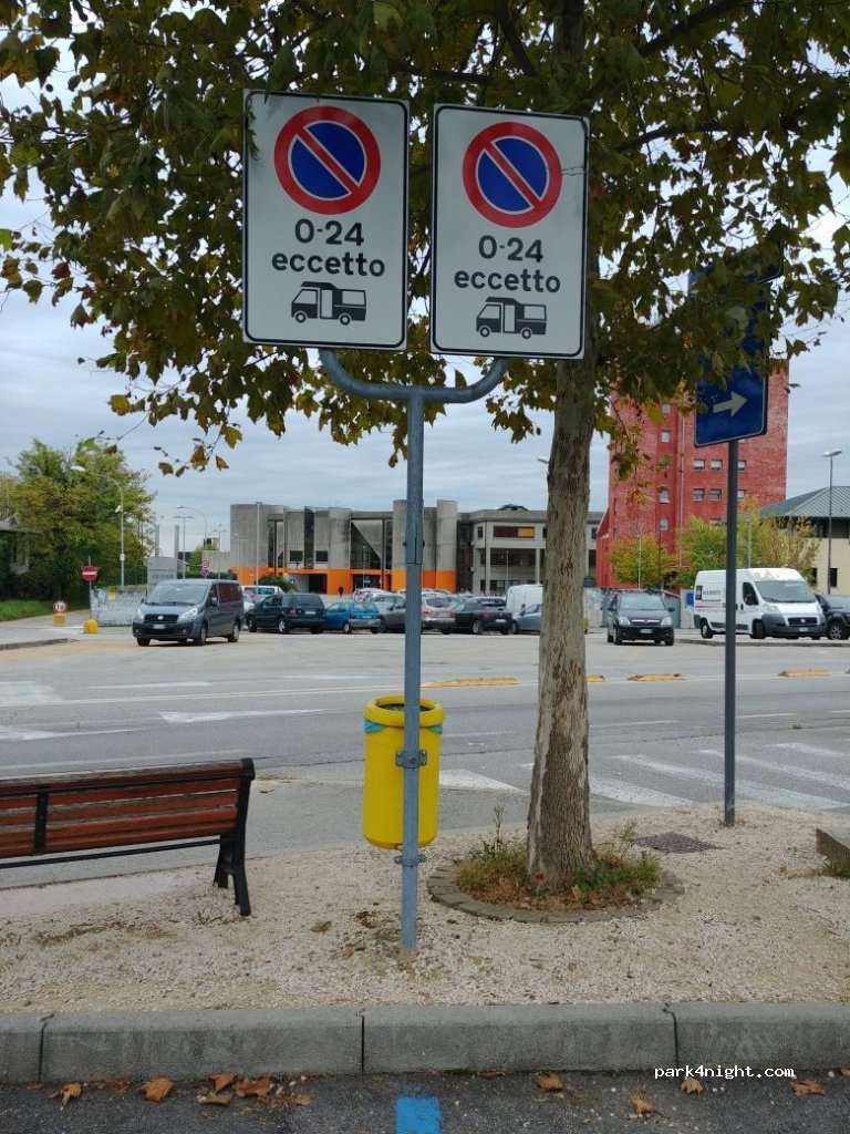 (31044) Montebelluna - 6 Via Sansovino — foto 2
