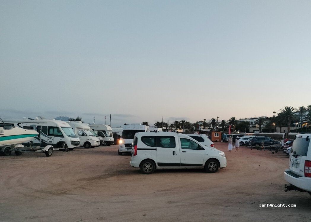 (07748) Fornells - 157 Carrer del Rosari — foto 4