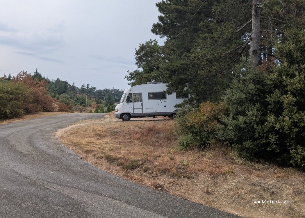 (07130) Cornas - Route de Saint-Romain-de-Lerps — foto