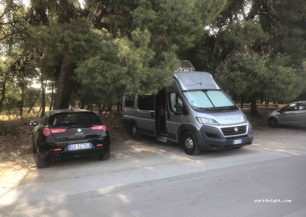 (71043) Manfredonia - Lungomare del Sole — foto 2