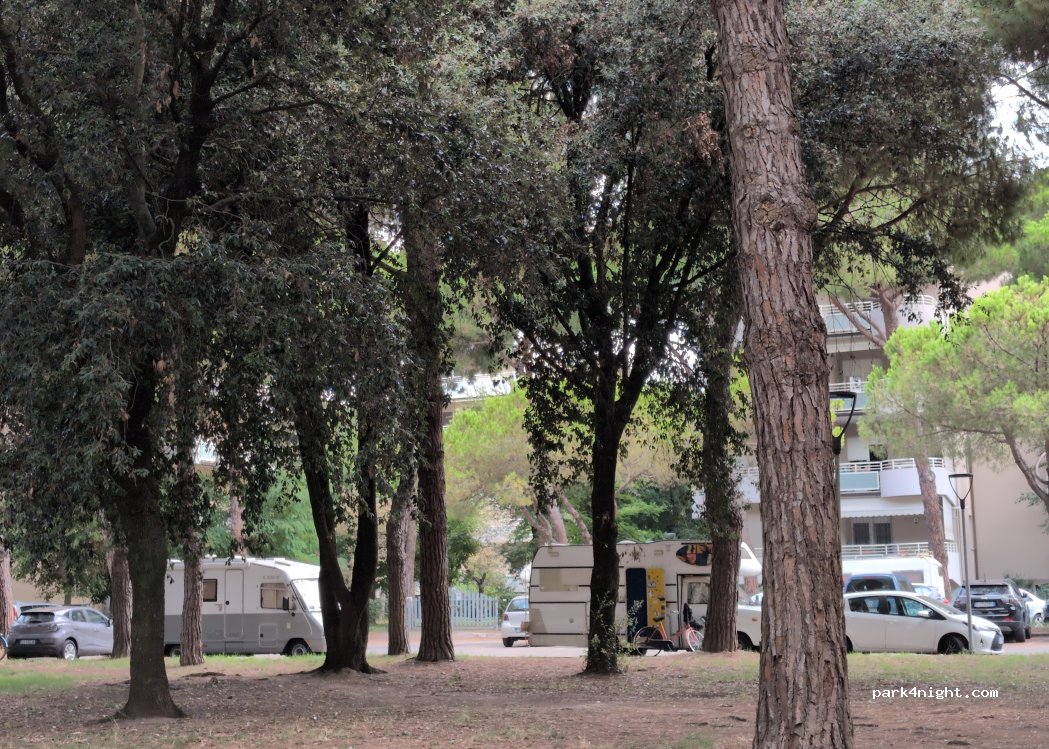 (48015) Cervia - Via Polesine — foto