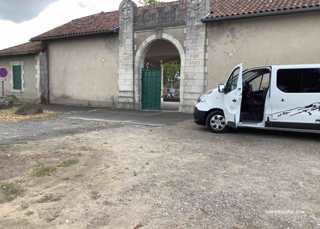 (40100) Dax - Avenue Georges Clemenceau — foto 3