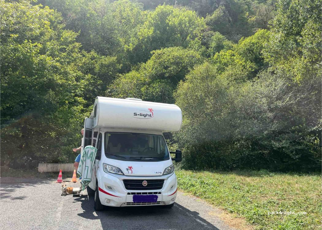 (12320) Conques - Route du Pont de Coursavy à Rodez — foto 2