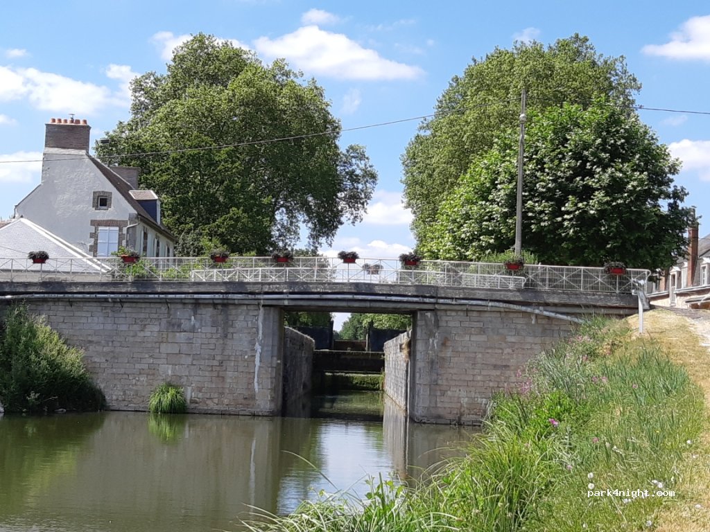 (45260) Vieilles-Maisons-sur-Joudry - 106-118 Route de Grignon À Vieilles Maïs — foto 4