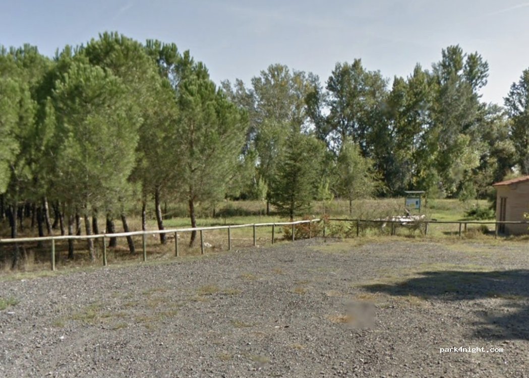 (22400) Monzón - Unnamed Road — foto
