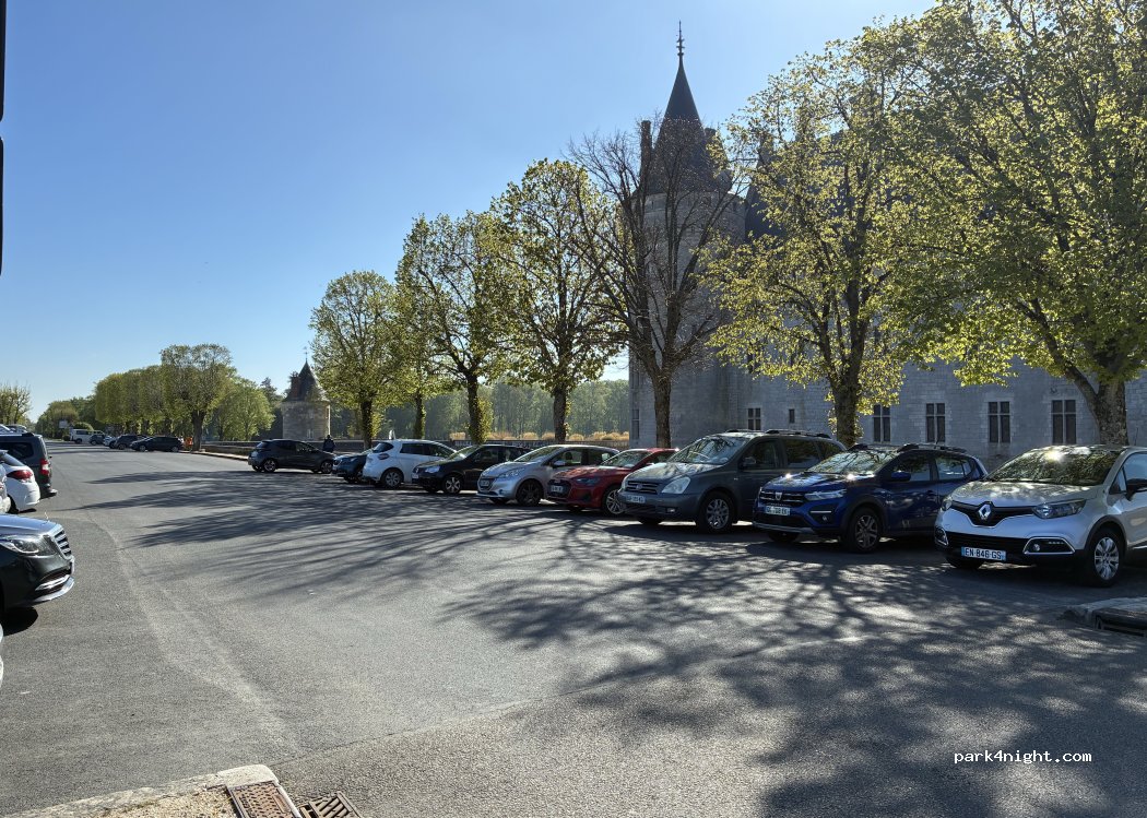 (45600) Sully-sur-Loire - Avenue de Béthune — foto 3