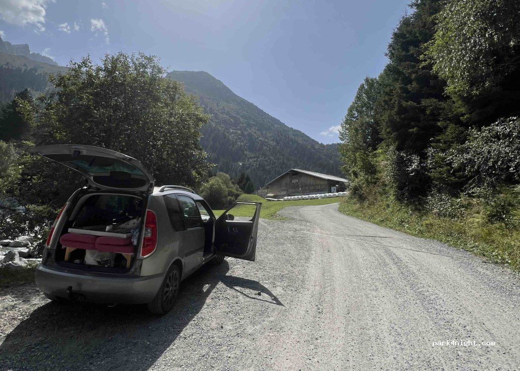 (7185) Medel (Lucmagn) - Via Lucmagn — foto 4