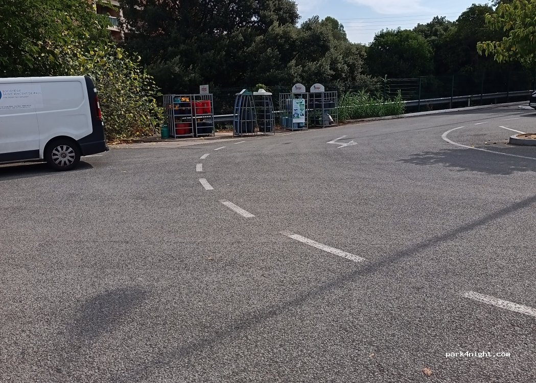 (83700) Saint-Raphaël - Boulevard du Ponant — foto 4