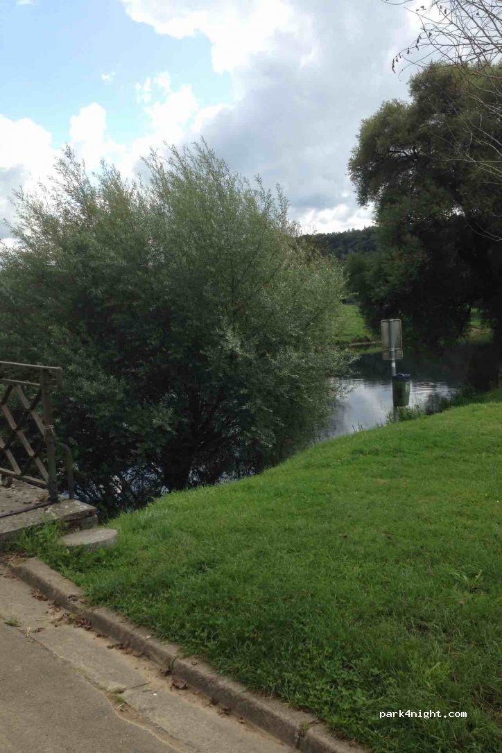 (6824) Florenville - 8 Rue de la Semois — foto 2
