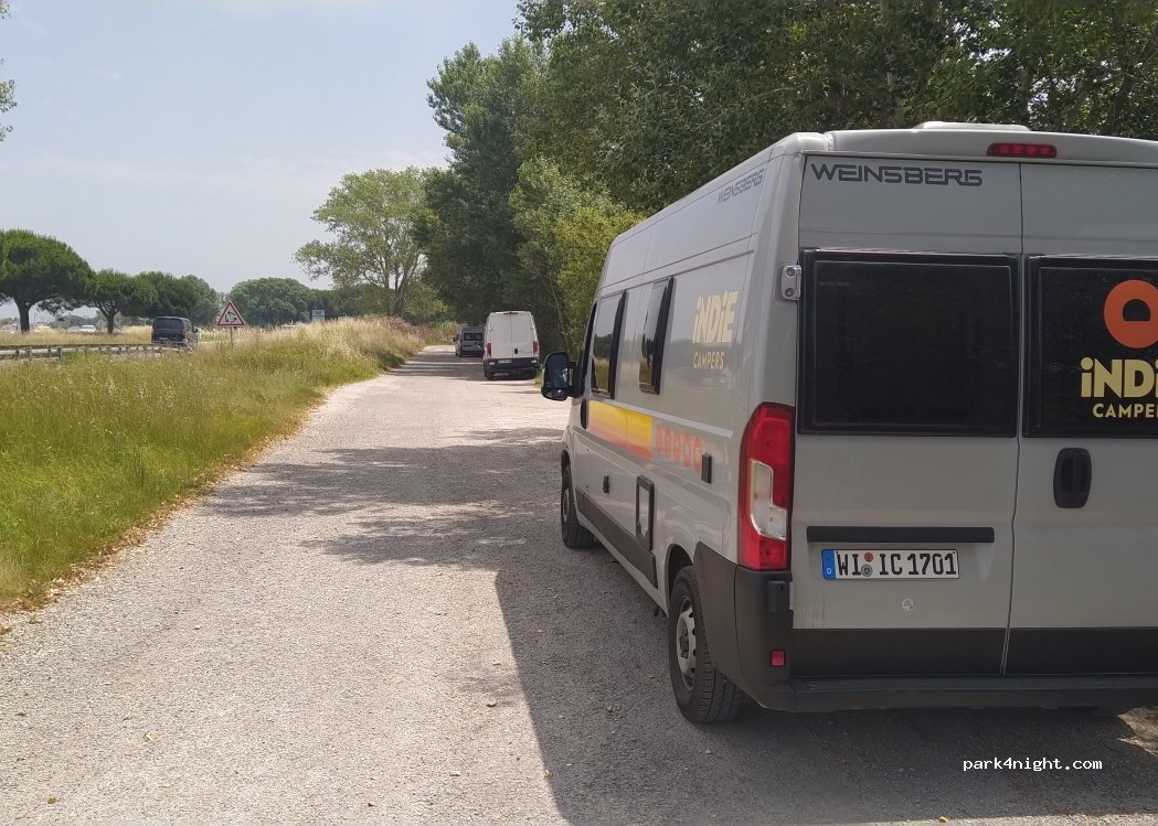 (30220) Aigues-Mortes - D62 — foto
