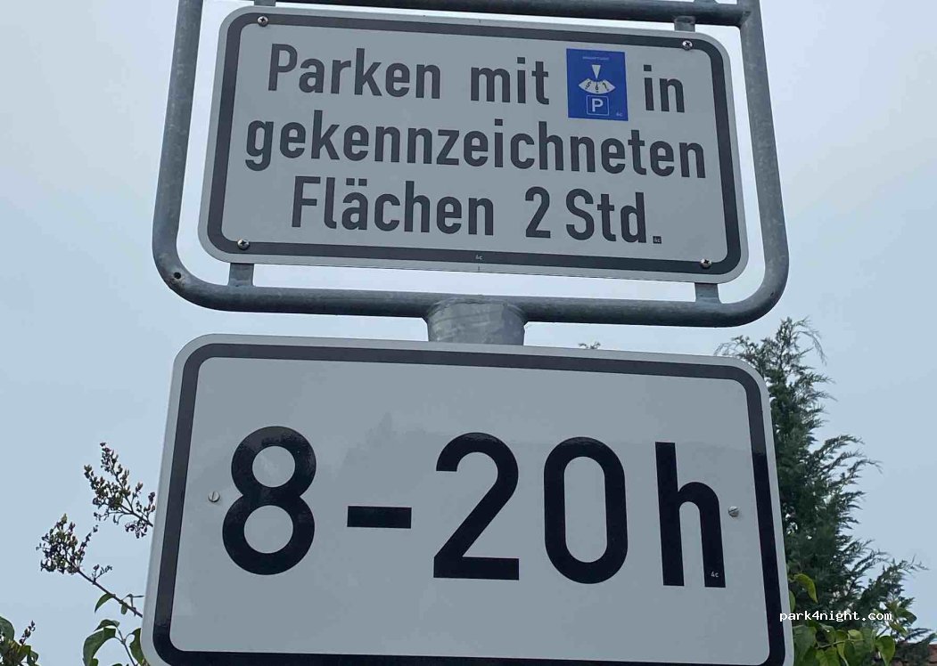 (88131) Lindau (Bodensee) - Rickenbacher Straße — foto 2