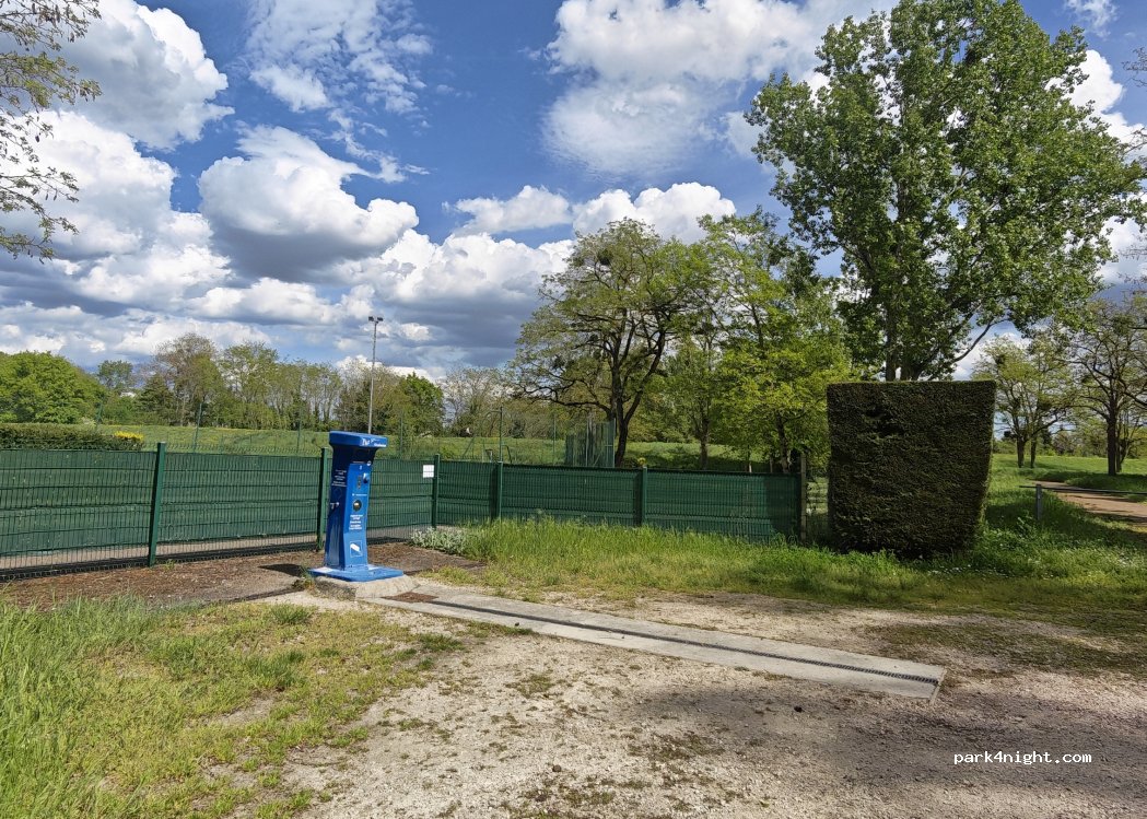 (45430) Chécy - 55 Chemin du Port — foto