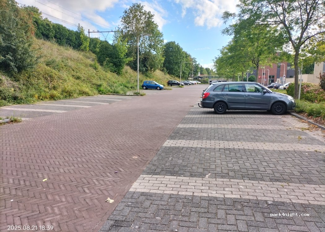(2914KB) Nieuwerkerk aan den IJssel - Zuidplaslaan — foto