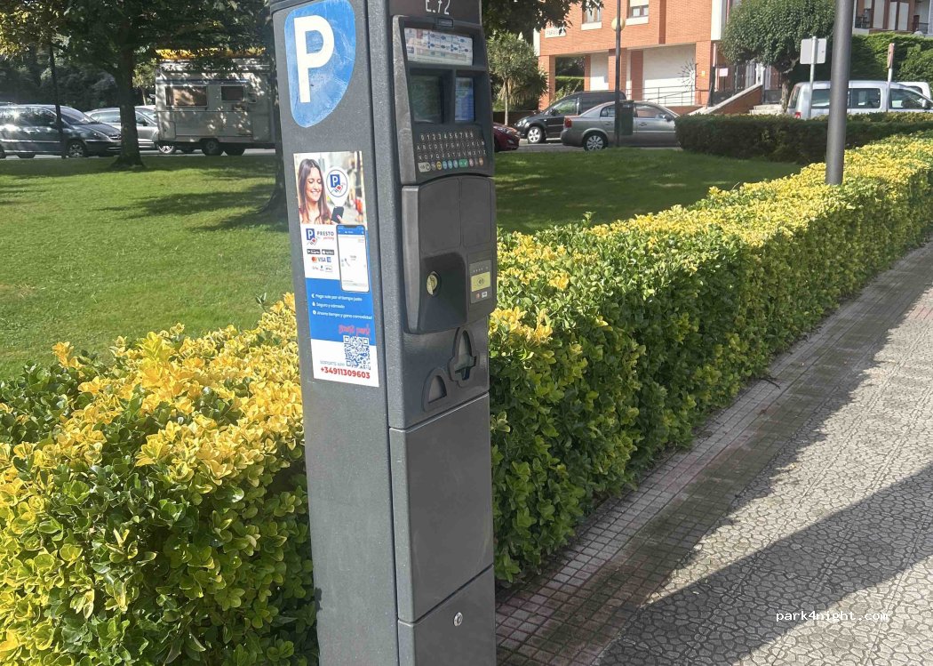 (39700) Castro-Urdiales - Paseo de Acebal Idígoras — foto 2