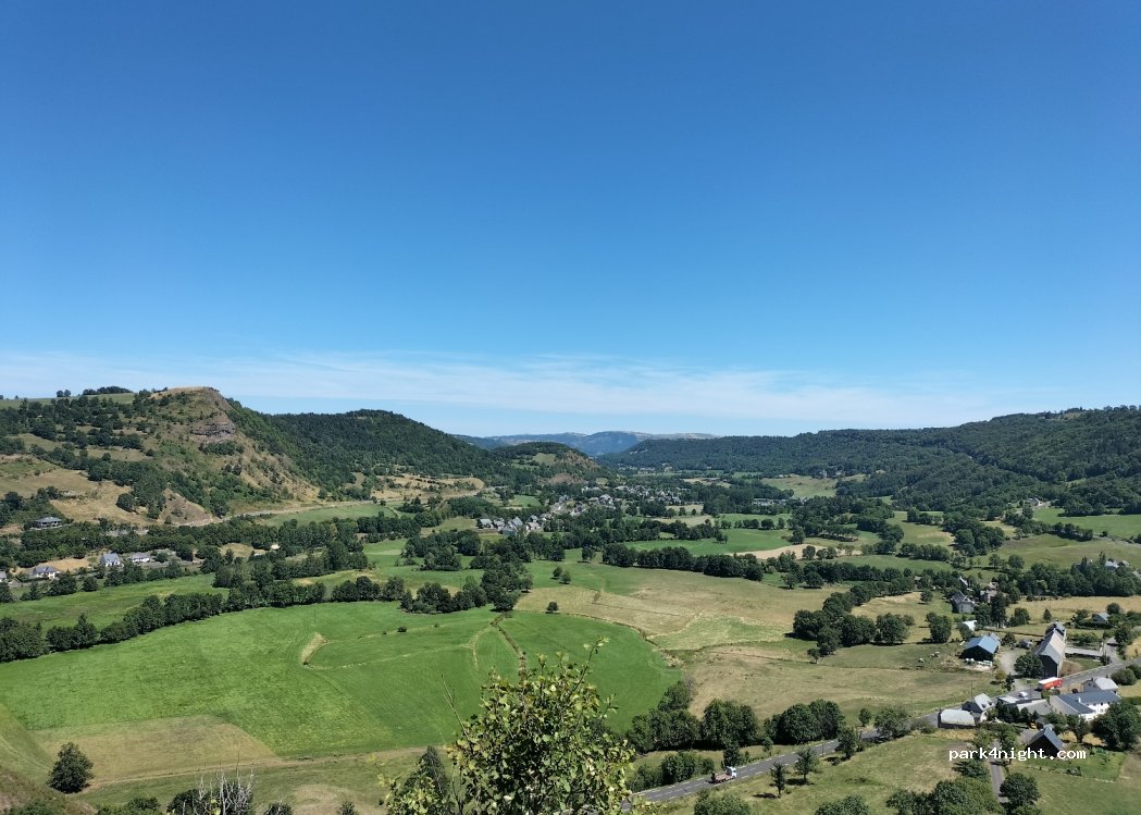 (15300) Albepierre-Bredons - Bredons — foto 2
