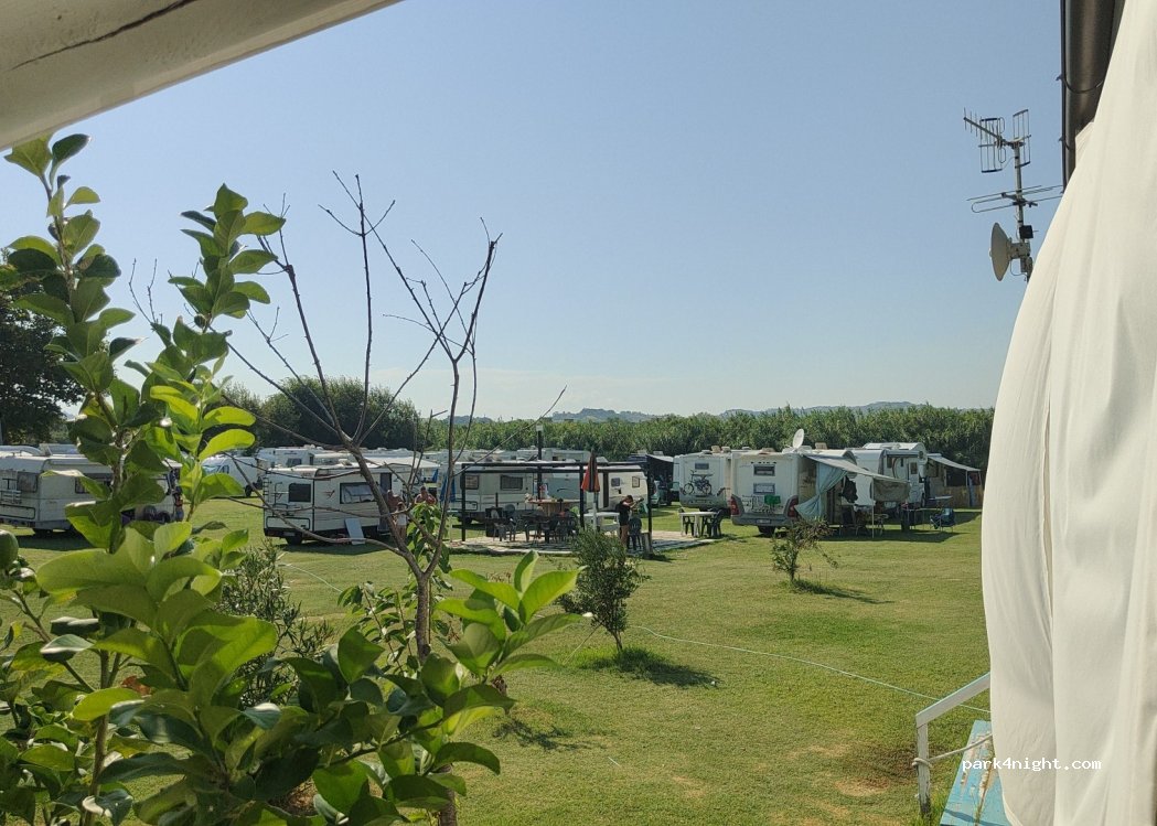 Área autocaravanas CIARACIA — foto