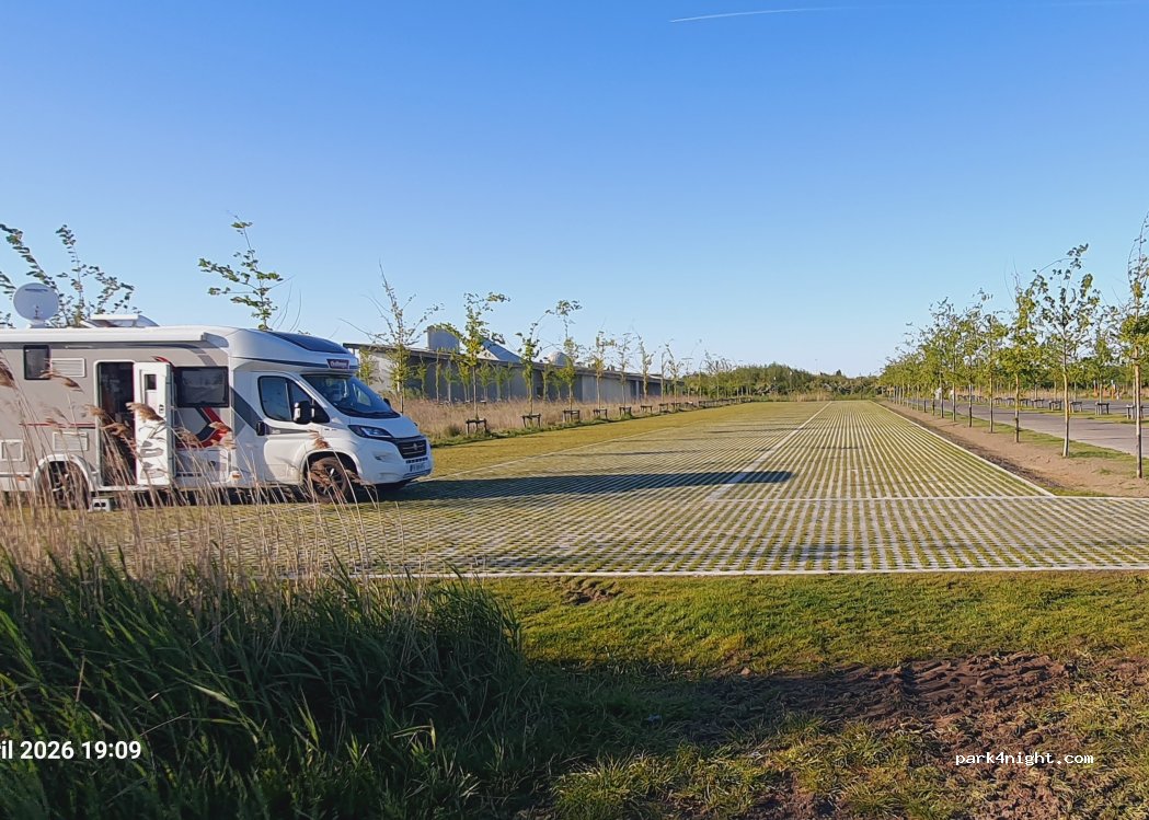 (8400) Zandvoorde - Grintweg — foto