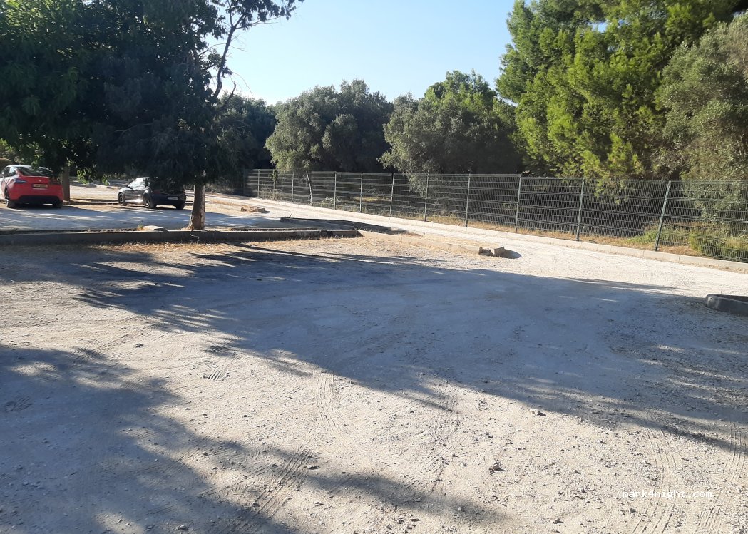 (83270) Saint-Cyr-sur-Mer - Avenue du Littoral — foto