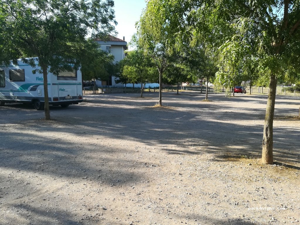 (17600) Figueres - 31 Carrer de Marià Pujulà — foto