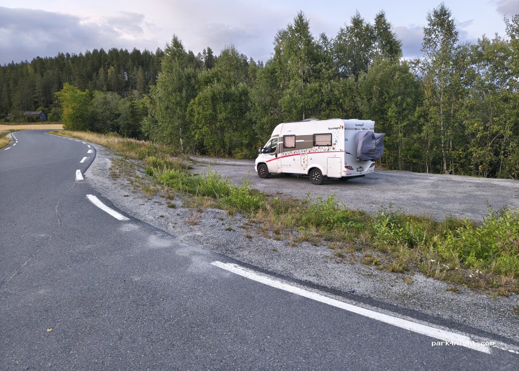 (3340) Åmot - Overnveien — foto