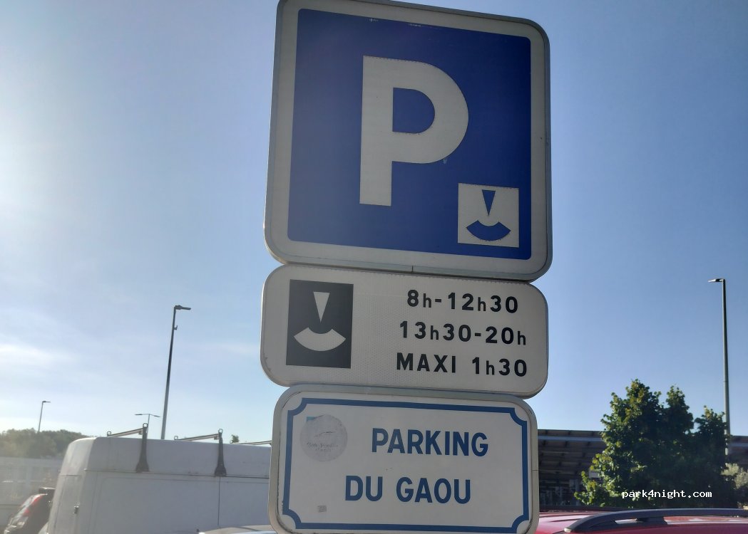 (83310) Cogolin - Avenue du Subeiran — foto