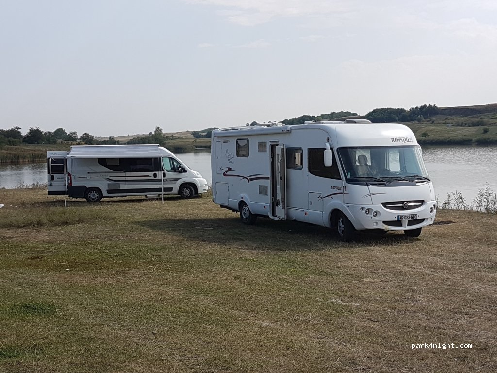 (717107) Dragalina - Unnamed Road — foto