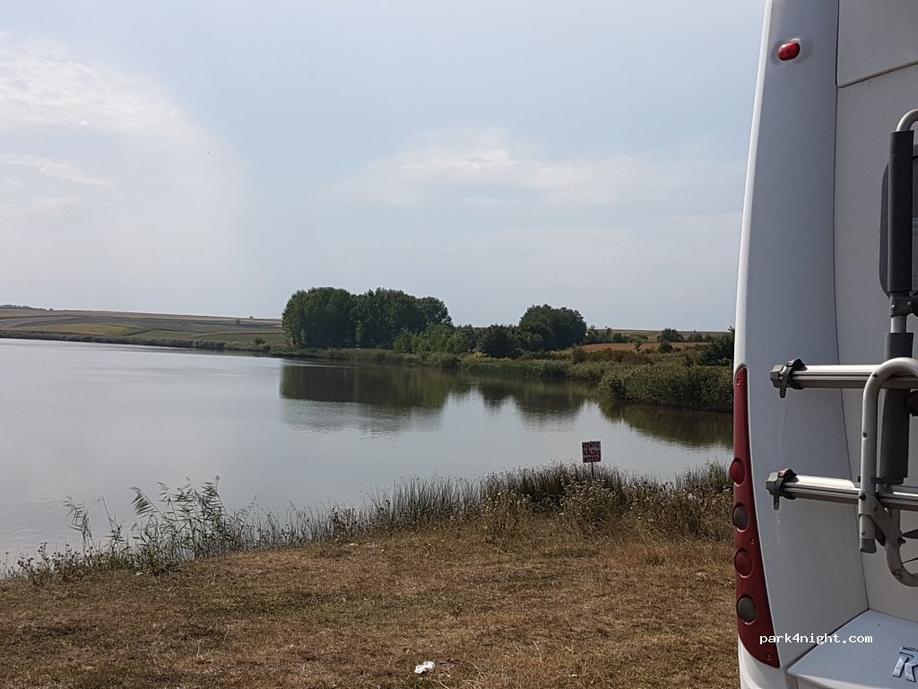 (717107) Dragalina - Unnamed Road — foto 2