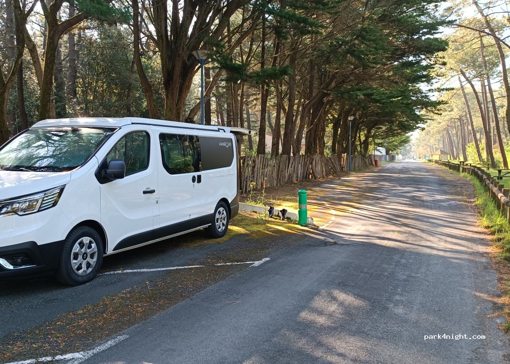 (85460) La Faute-sur-Mer - 173-175 Boulevard de la Forêt — foto 5