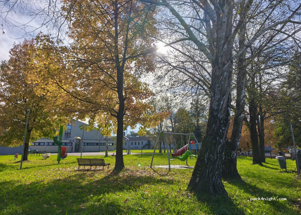 (23890) Barzago - Via Giacomo Leopardi — foto