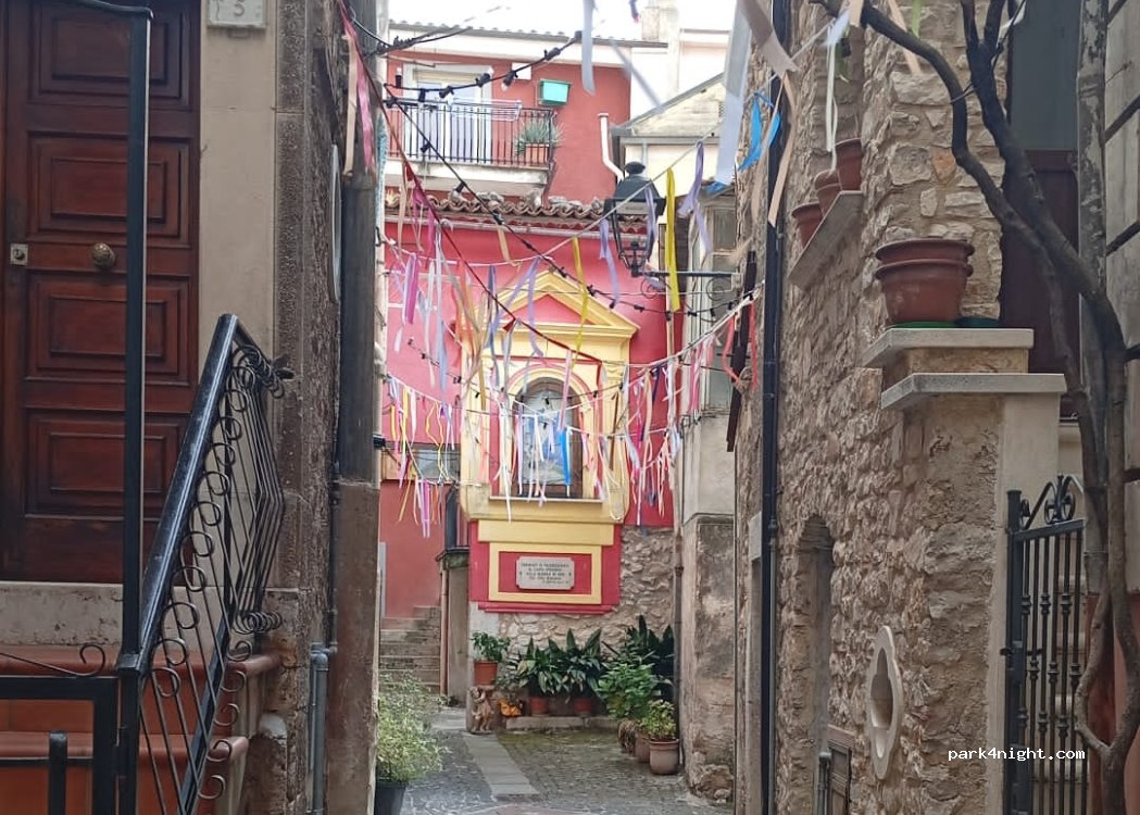 (84039) Teggiano - Parco della Rimembranza — foto 4
