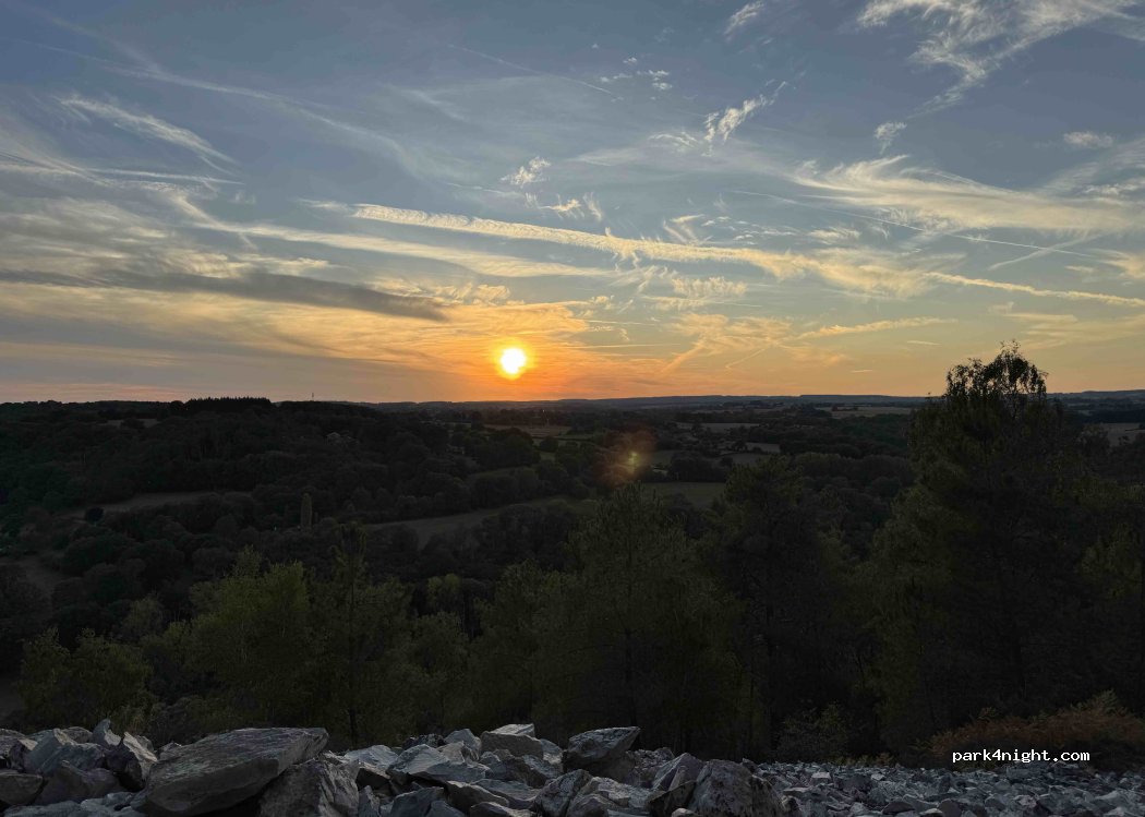 (72130) Saint-Léonard-des-Bois - — foto