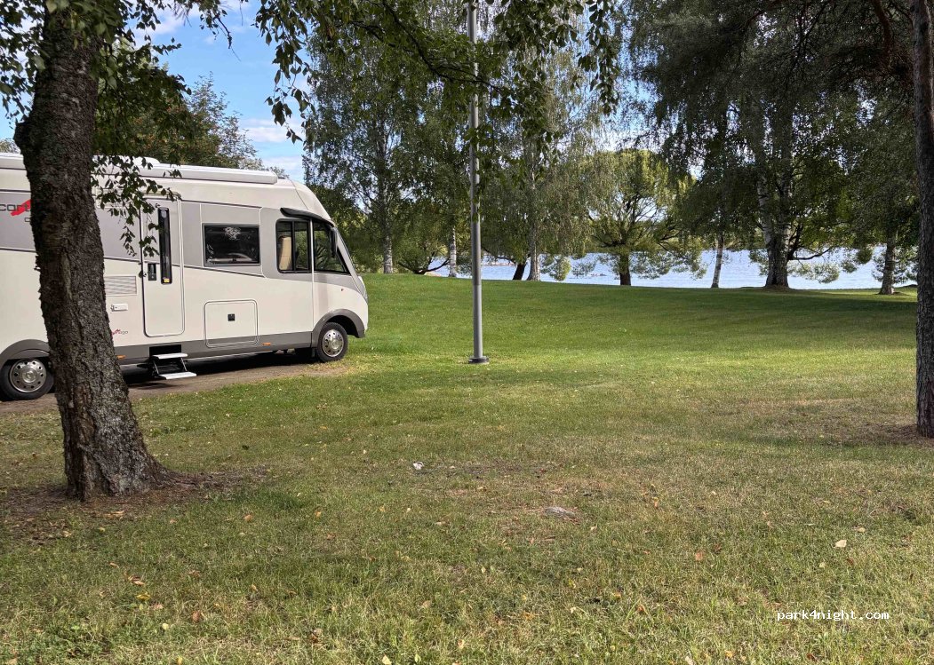 (78250) Varkaus - Hiihtolatu — foto