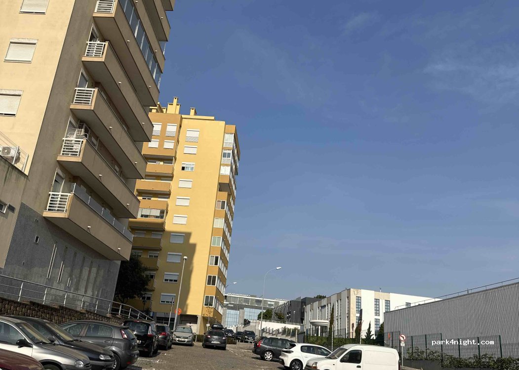 (2790-071) Carnaxide e Queijas - Rua da Nossa Senhora da Conceição — foto