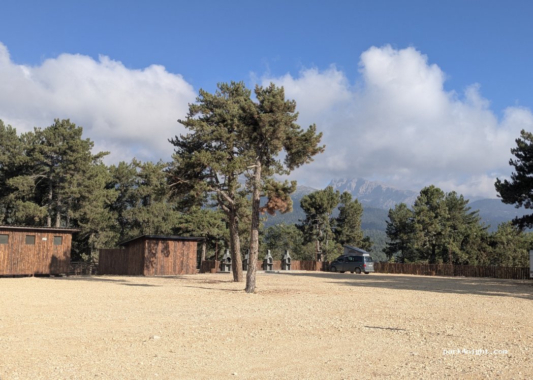 Zevzek tepesi kamp alanı — foto 4