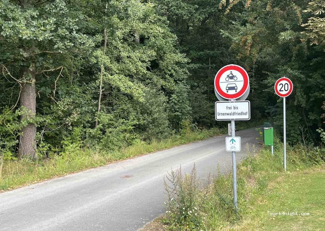(92676) Eschenbach i.d.OPf. - Friedhofweg — foto 3