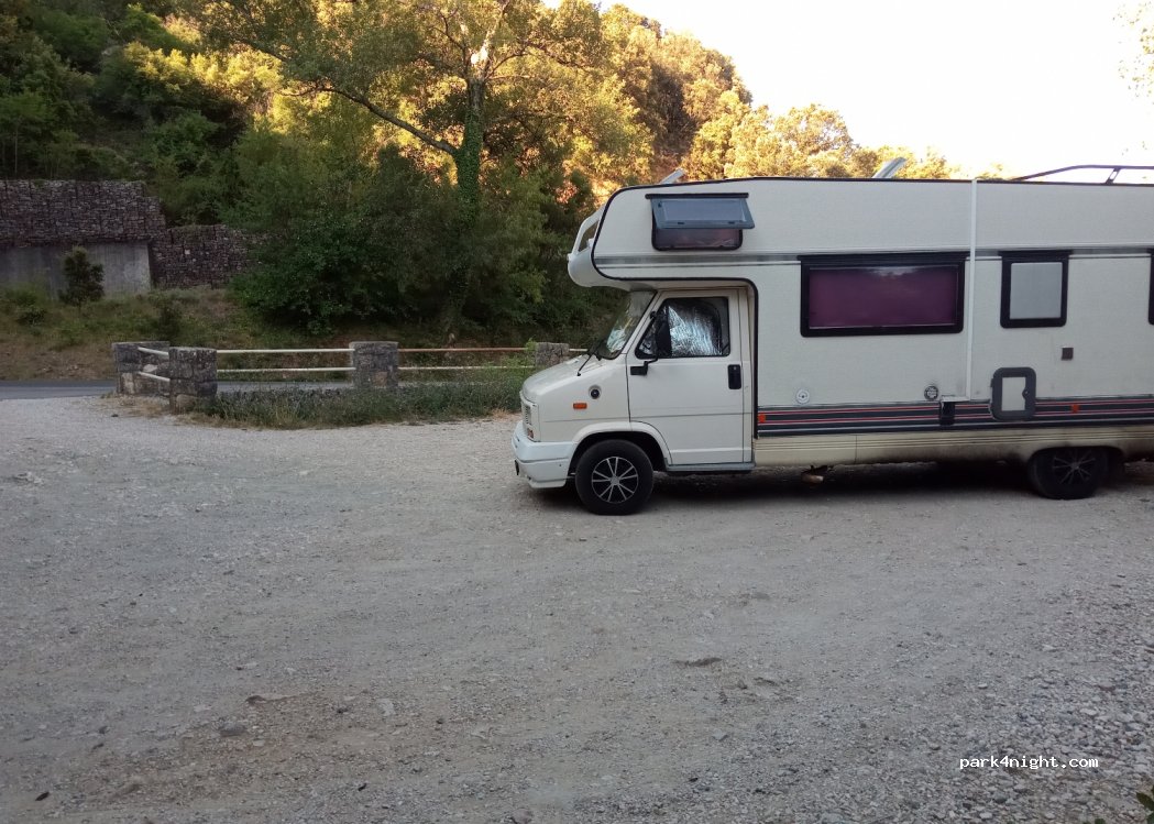 (07150) Vallon-Pont-d'Arc - D290 — foto 4